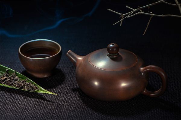 夢見茶壺 倒茶